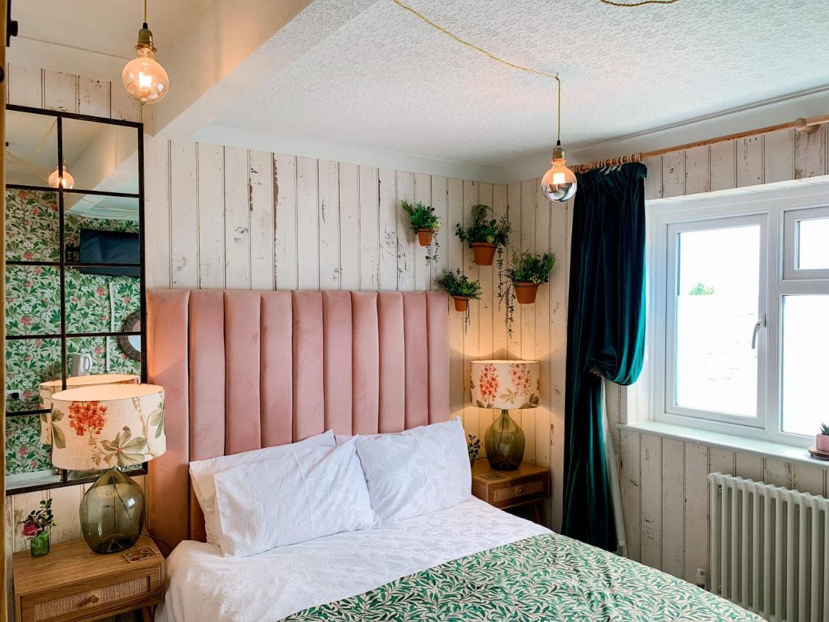 Bed and Breakfast The Townhouse 101 Sandown Exteriér fotografie